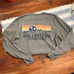 Volunteer Traditions Grey‎ Sunset Longsleeve size Small